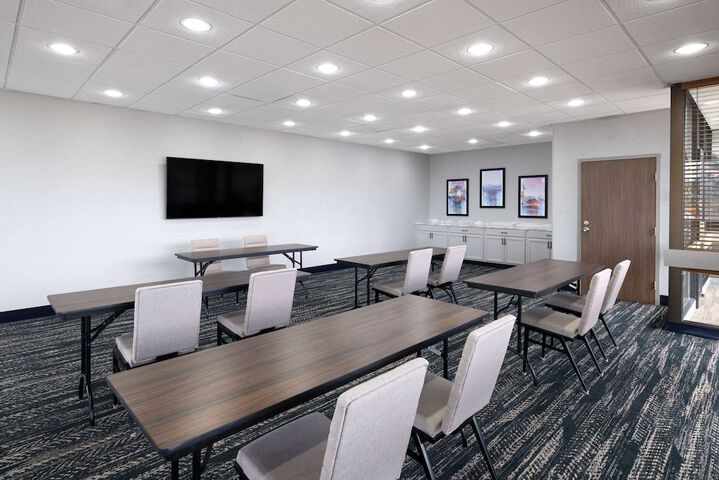 AmericInn by Wyndham Casper Event Center Area