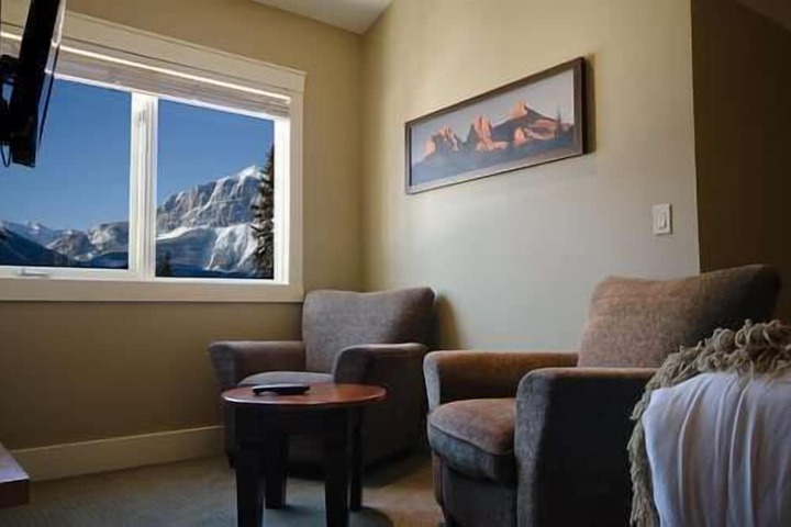 Bellstar Suites at Solara Resort