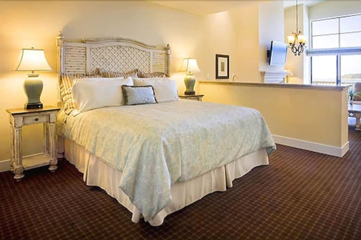 Room 22 of 48