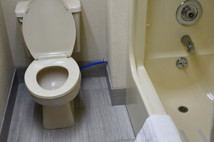 Room 15 of 21