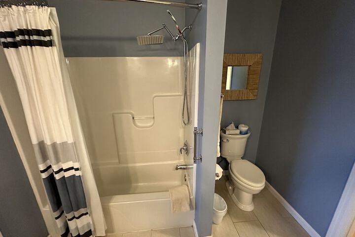Room 78 of 136