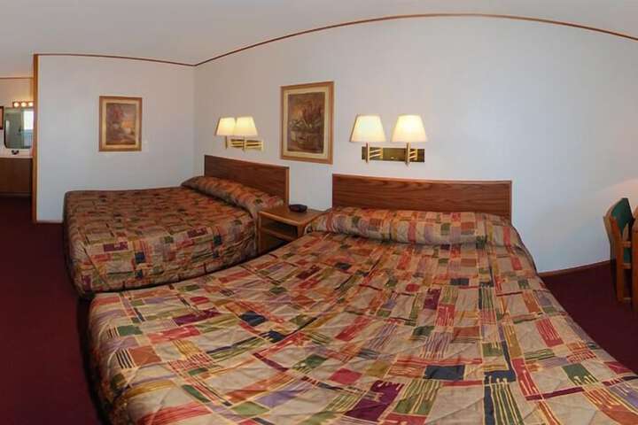Room 9 of 9