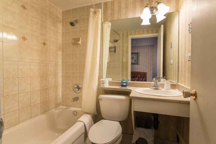 Room 15 of 31