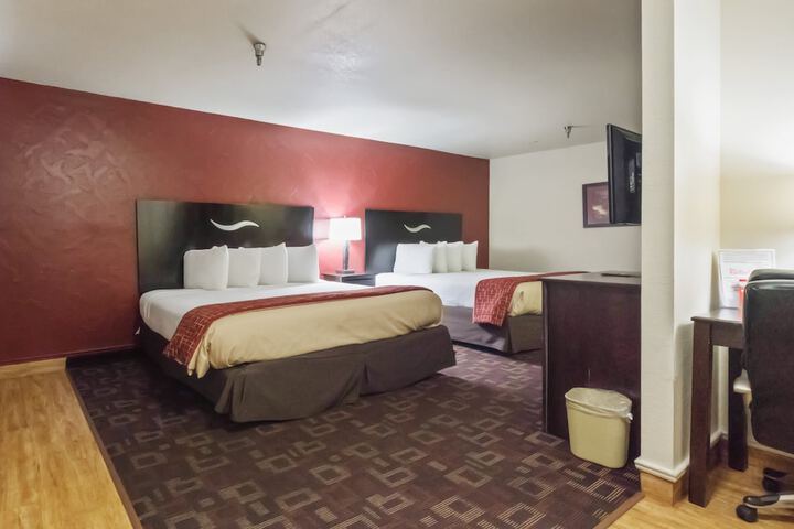 Room 11 of 30