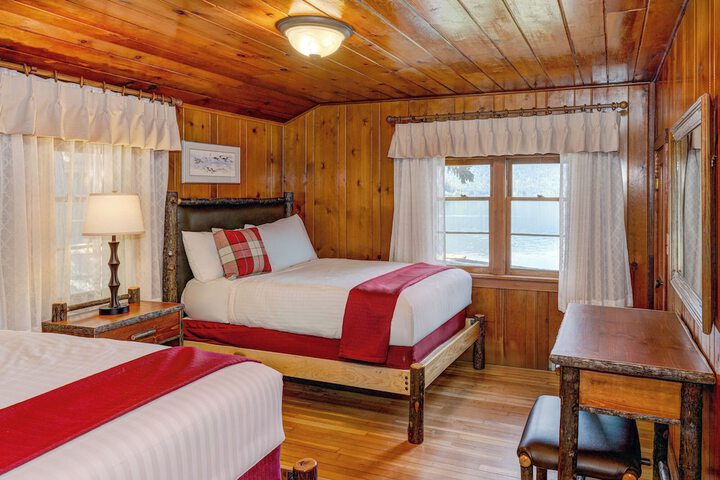 Lake Crescent Lodge