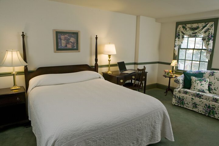 Joseph Ambler Inn