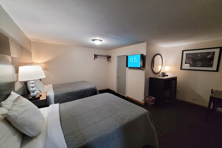 Room 40 of 49