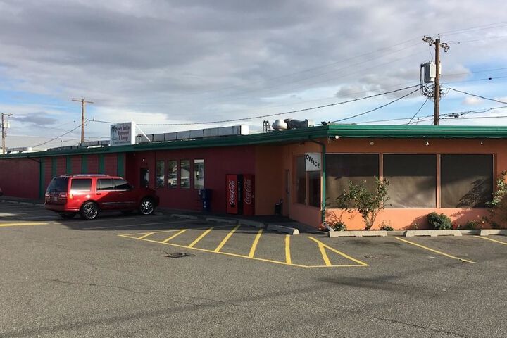 Tahitian Motor Inn