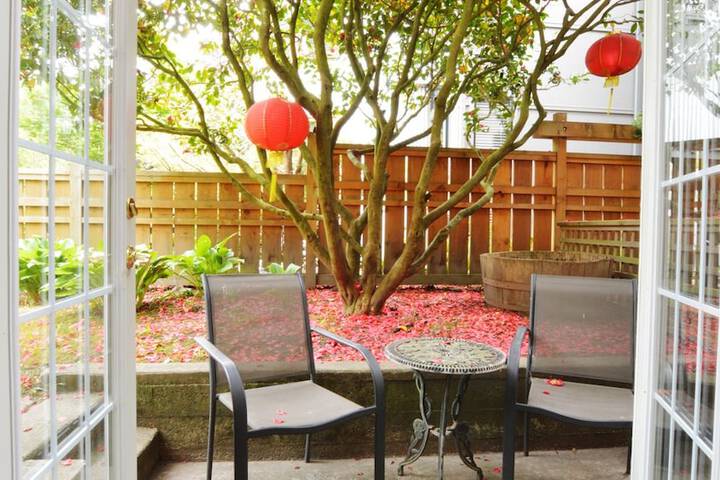 Terrace/Patio 50 of 51