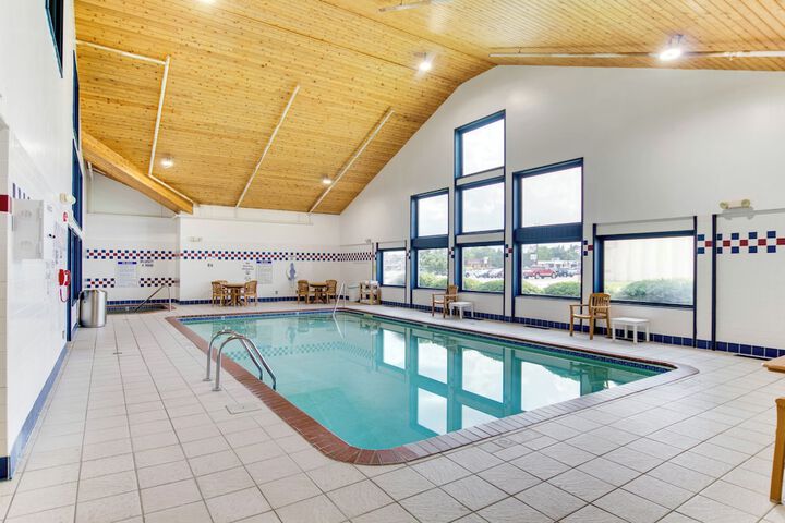 Pool 5 of 32