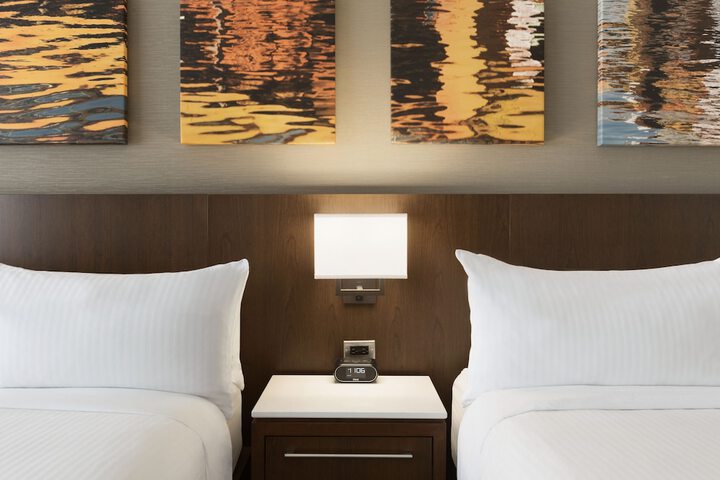 Room 13 of 48