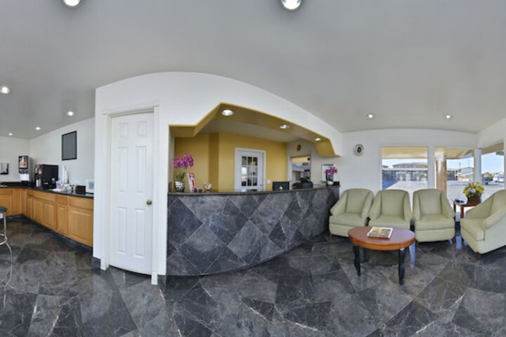 Hotel Interior 7 of 21