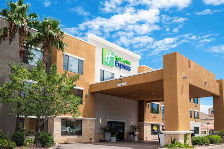 Holiday Inn Express & Suites Nogales by IHG