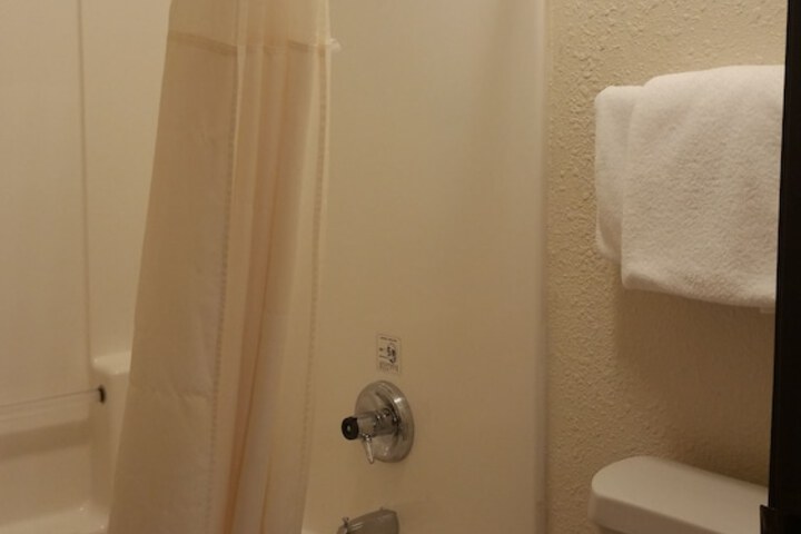 Room 35 of 52
