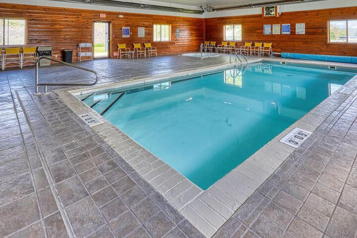 Pool 2 of 16