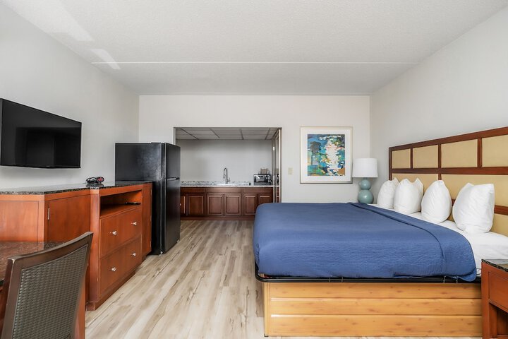 Room 34 of 38
