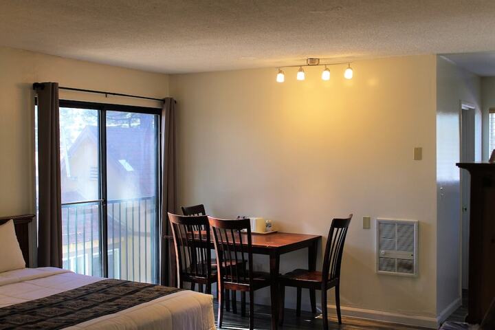 Room 20 of 97