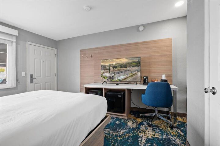 Room 42 of 45