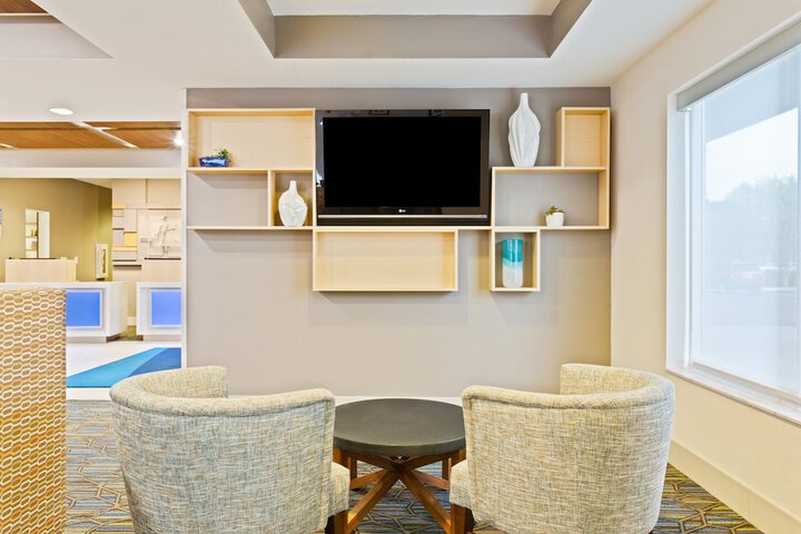 Holiday Inn Express Hotel & Suites Tavares - Leesburg by IHG