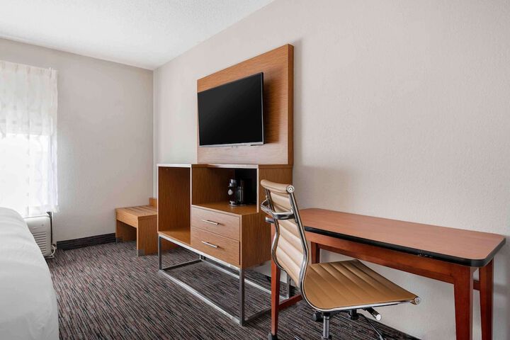 Room 43 of 56