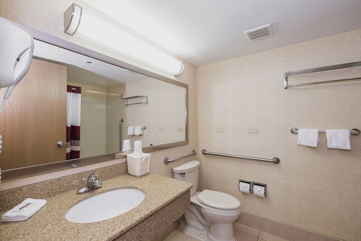 Room 12 of 44