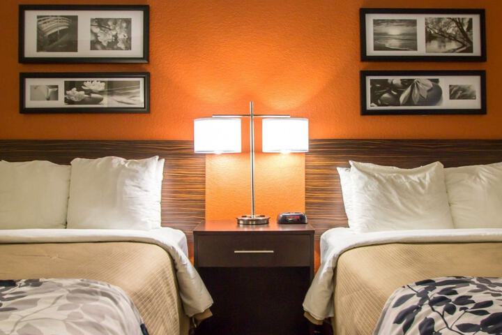 Room 44 of 72