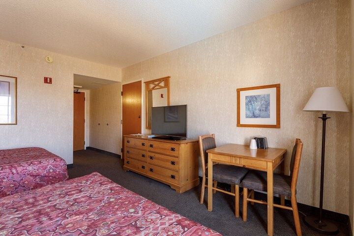 Room 25 of 52