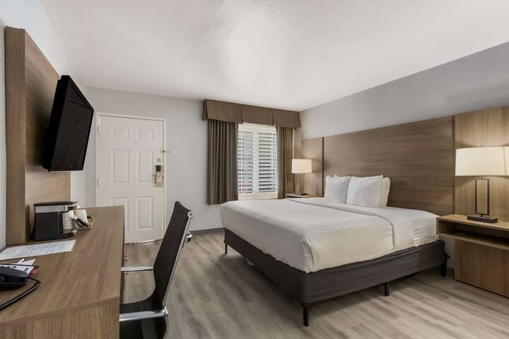 Room 40 of 55