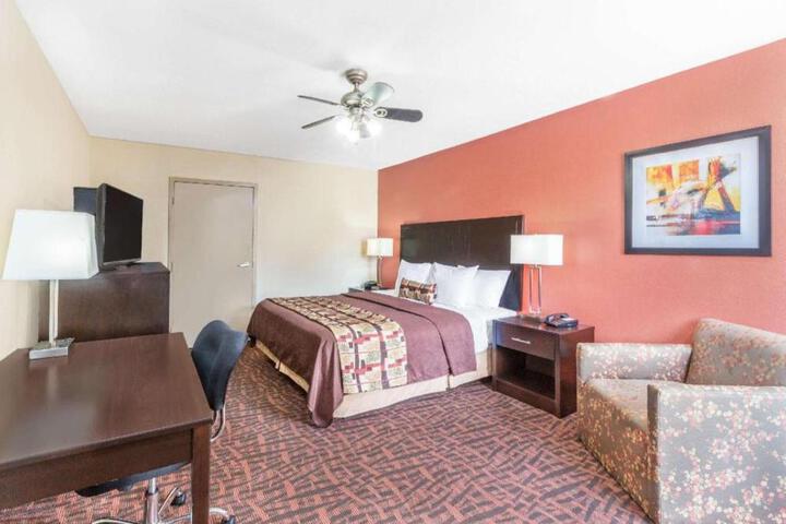 The Richland Lodge