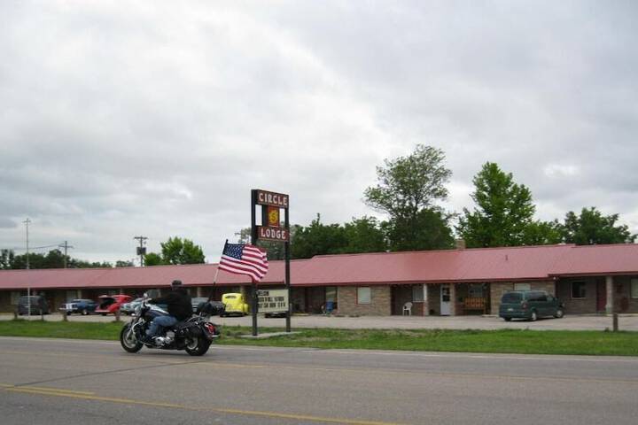 Hotel 2 of 40