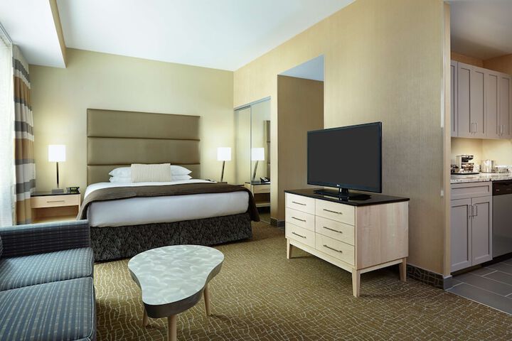 DoubleTree by Hilton Philadelphia Center City