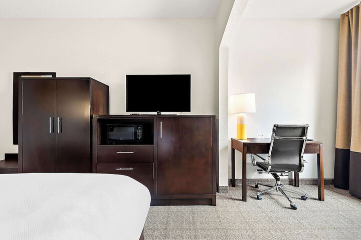 Room 21 of 66