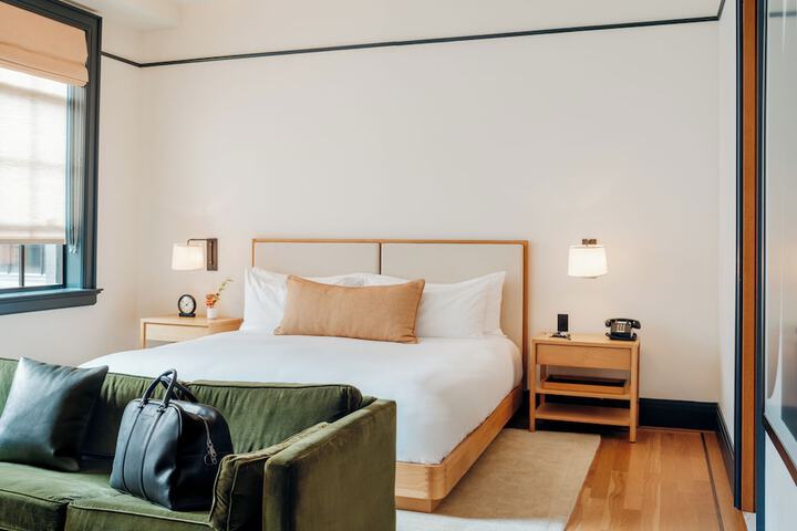 Shinola Hotel