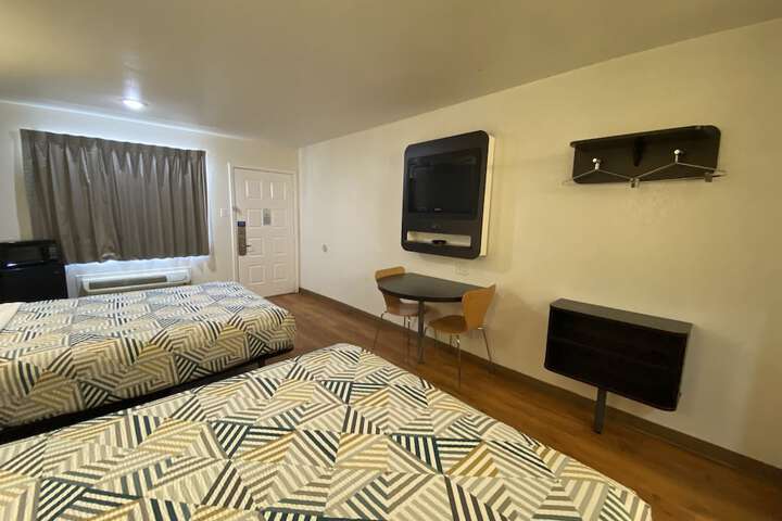Room 26 of 34
