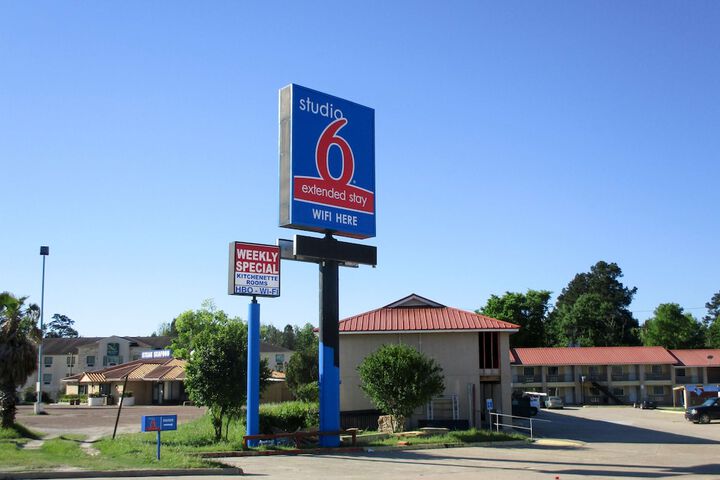 Studio 6 Huntsville TX
