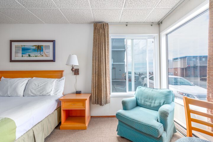 Room 9 of 43