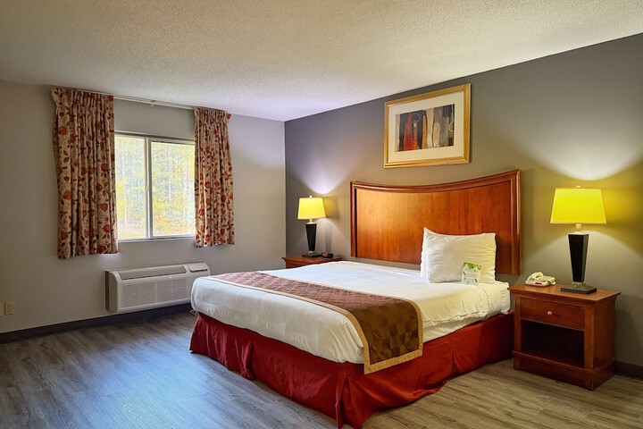Room 18 of 22