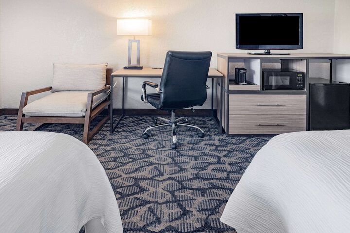 Ramada by Wyndham West Atlantic City