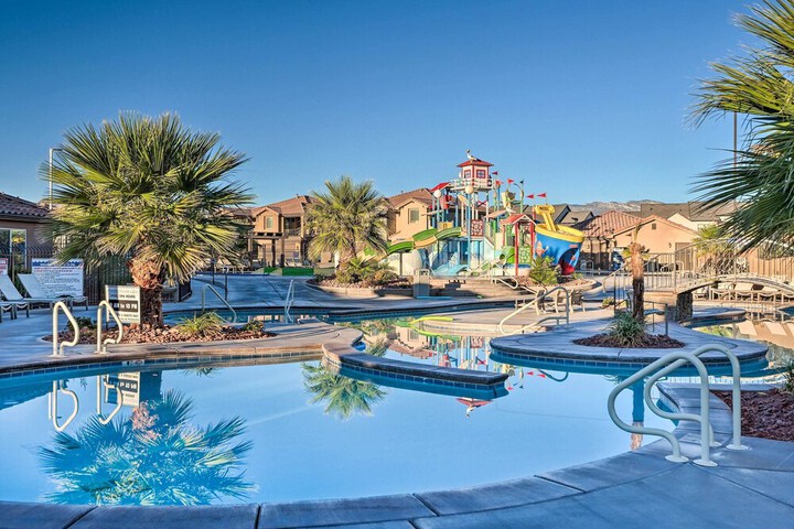 Utah Home w / Pool & Hot Tub Access Mtn Views!