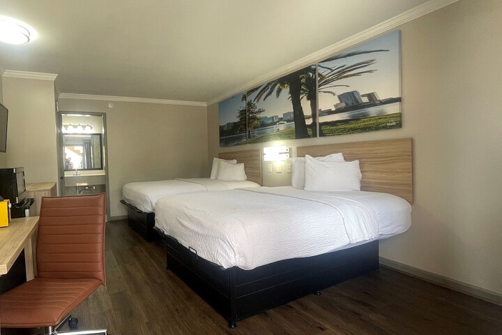 Room 25 of 30