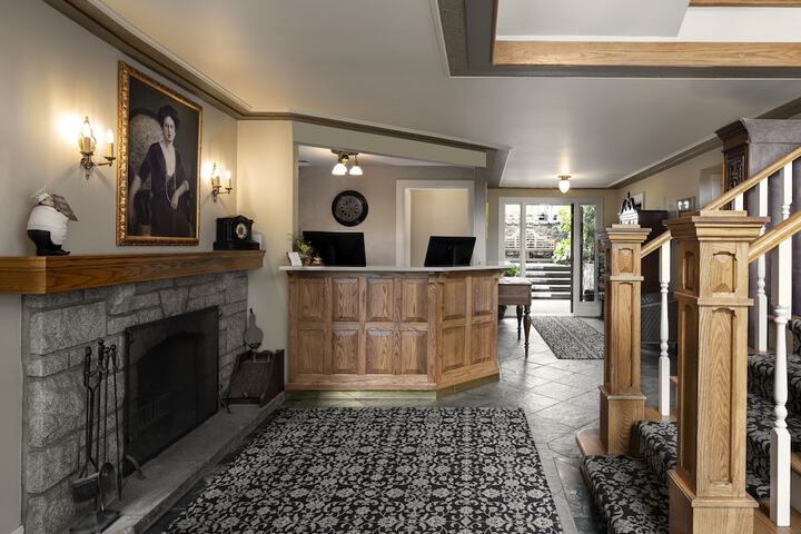 Hotel Interior 10 of 42