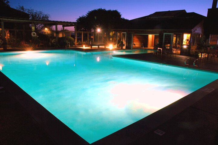 Pool 19 of 85