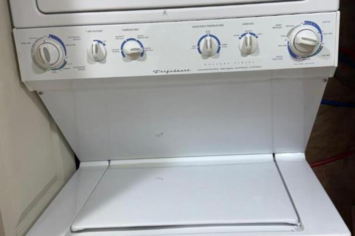 Private Guest House-Lake Ronkonkoma