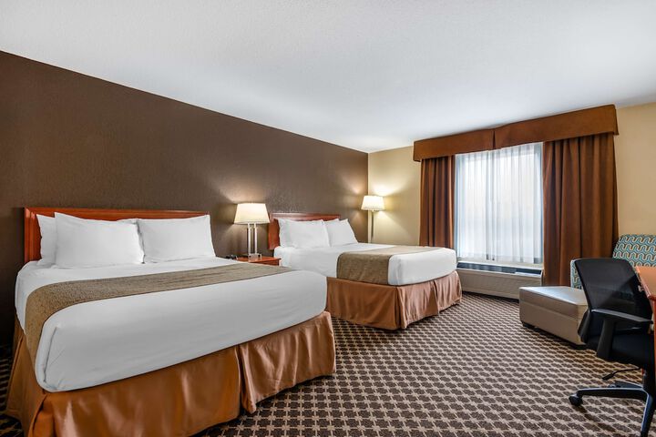 Best Western Strathmore Inn