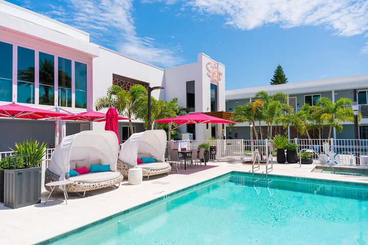 The Saint Hotel