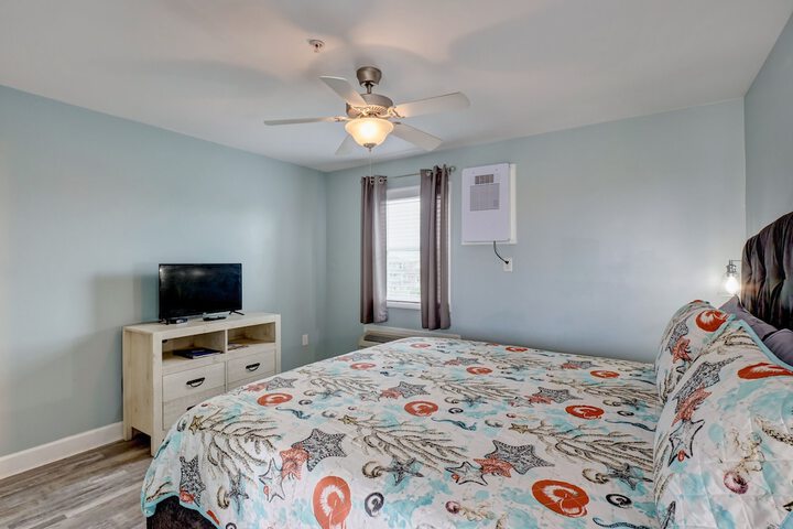 Room 21 of 45