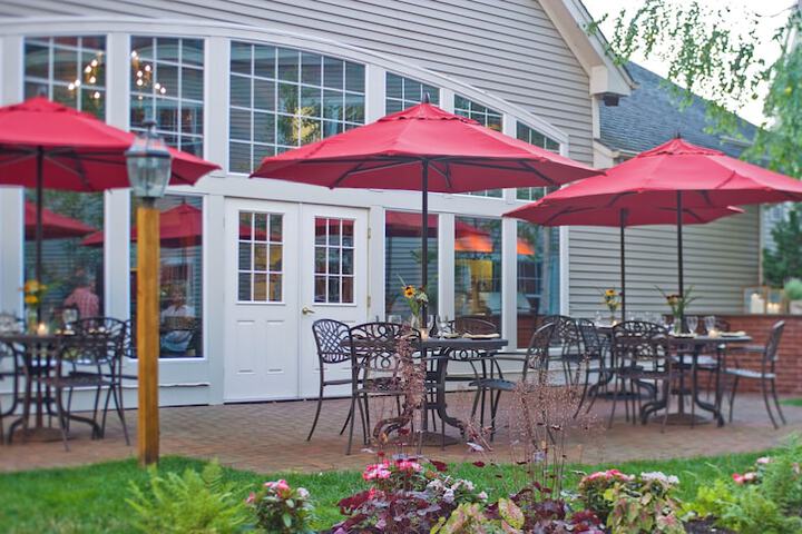 Green Mountain Suites Hotel