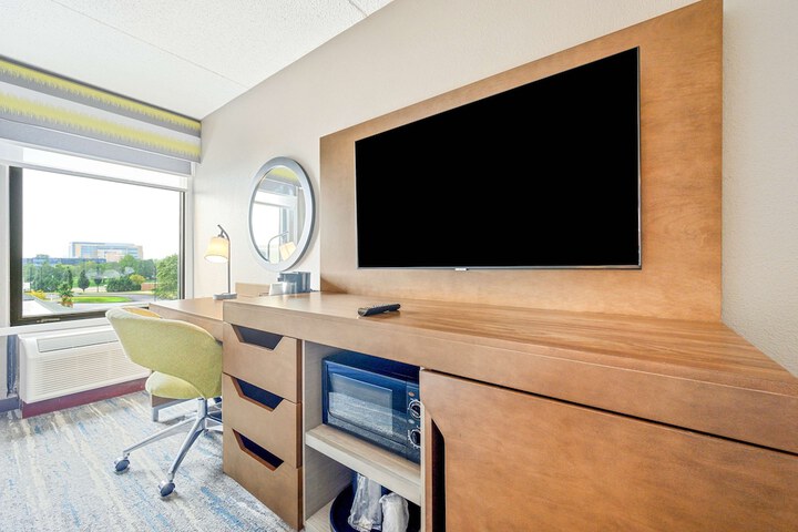 Room 22 of 28