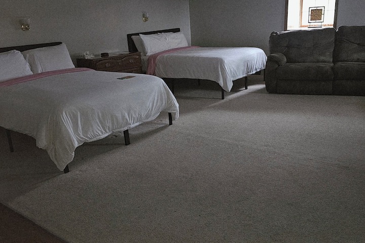 Sugarcreek Village Inn