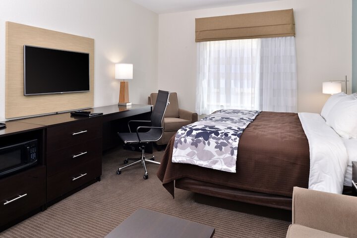 Sleep Inn & Suites Meridian - Bonita Lakes